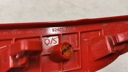 Катафот заднего бампера левый Hyundai Tucson D7