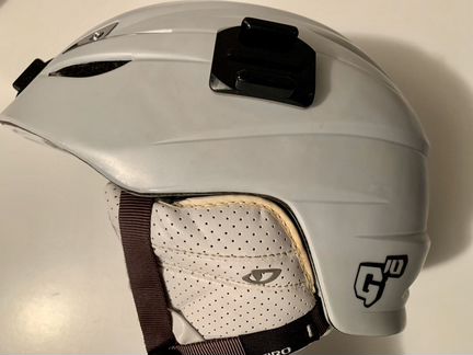 Горнолыжный шлем giro g10