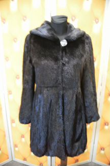 Шуба норковая 40-42 Черный бриллиант