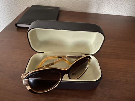 Очки Louis Vuitton