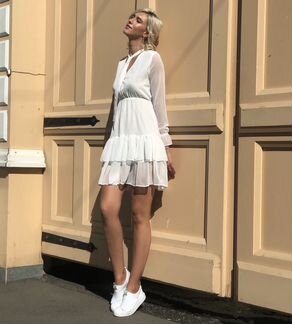 Платье. Белое. Шифон. Новое