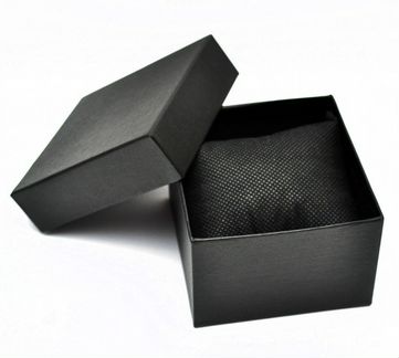 Часы кварцевые