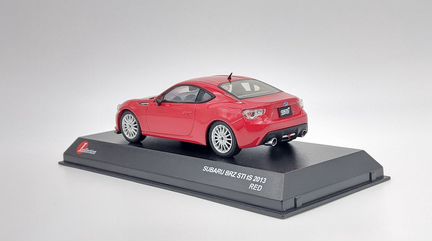 Левый руль Subaru BRZ STI (J-Collection) 1:43
