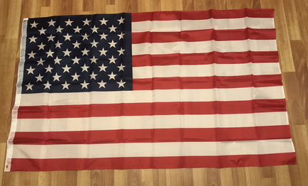 Новый флаг США