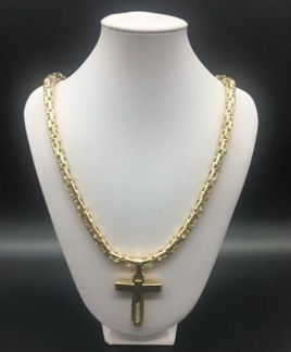 Золотая цепь с крестом