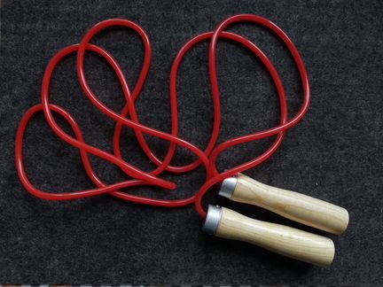 Скакалка новая