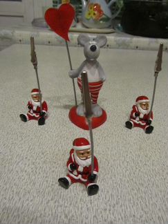 Держатель для визиток с прищепкой:Санта и Крыса