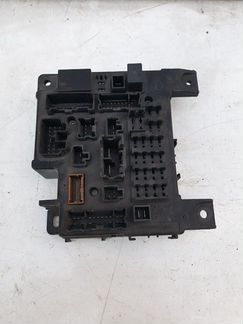 Блок предохранителей Mitsubishi Lancer L8637002A