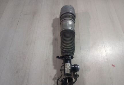 Пневмостойка Kia Quoris передняя киа кворис