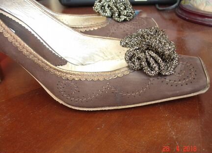 Туфли замшевые. Италия