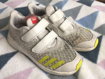 Кроссовки adidas
