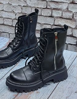 Женские зимние ботинки Balenciaga