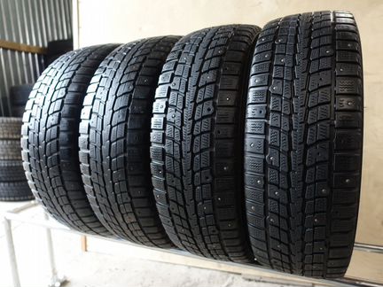 265 60 18 Dunlop SP Winter ICE 01 96VR