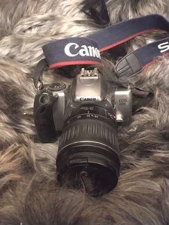 Canon EOS 3000v