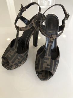 Туфли Босоножки Fendi оригинал vintage