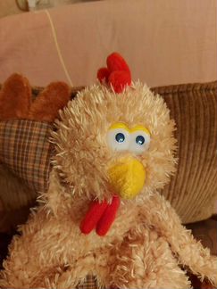 Прикольная курочка с кармашком на молнии