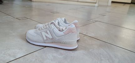 Кроссовки New Balance женские