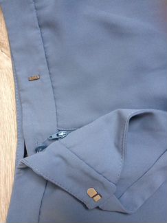Лёгкие летящие брючки Zara