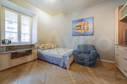 4-к квартира, 131.9 м², 2/9 эт.