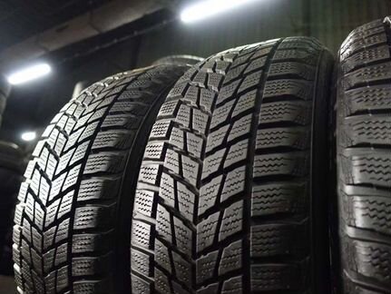 215 45 18 bridgestone blizzak lm22 b k