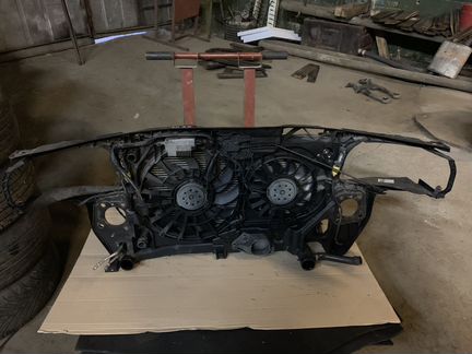 Панель передняя Audi A4 B7 2,0 TDI