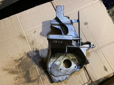 Крепление генератора VW Crafter 2.5 TDI 076145167