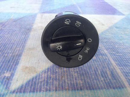 Блок управления светом фар с птф Шкода Октавиа 1Z