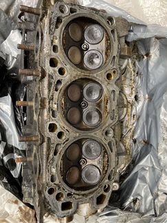 Головка блока цилиндров 6G 75 Mitsubishi