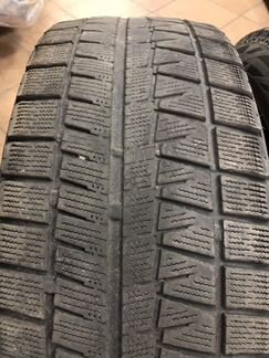 2 зимних покрышки Bridgestone R16 205/55