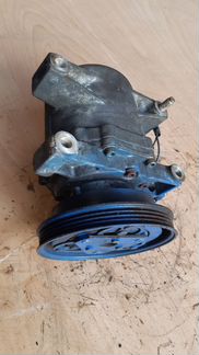 Компрессор кондиционера nissan 926002J204