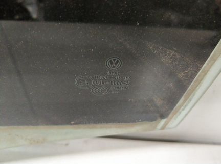 Стекло двери задней левой Volkswagen Polo 1.6 2011