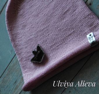 Шапка с брошью ручной работы «Принцесса»