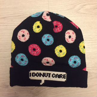 Шапка с пончиками