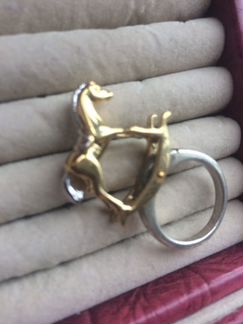 Кольцо Серебряная лошадка с позолотой Женави