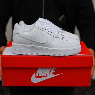 Nike Air Force
