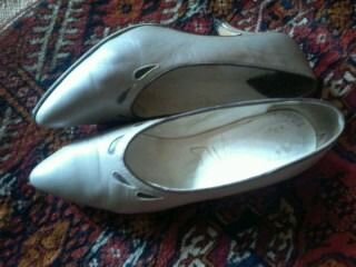 Туфли из кожи, Югославия