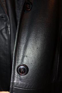 Кожаный плащ 