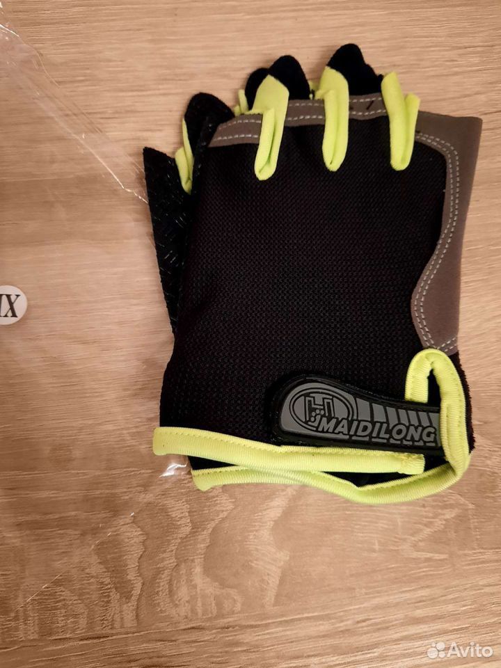 Спортивные перчатки.Новые 89612438030 купить 1
