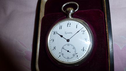 Очень редкие серебряные карманные часы Zenith