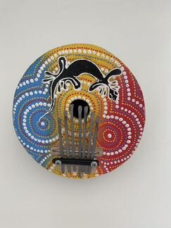 Музыкальный инструмент из кокоса. Декоративный