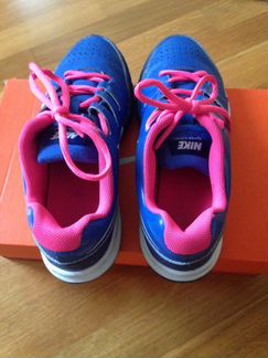 Кроссовки Nike для тенниса, р. 35.5