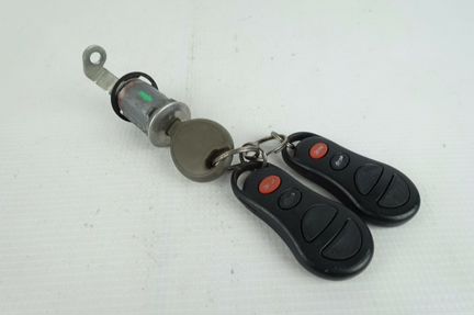 Додж стратус ключ зажигания