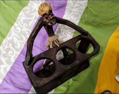 Индийская дерев.подставка под бутылки.Ручная работ