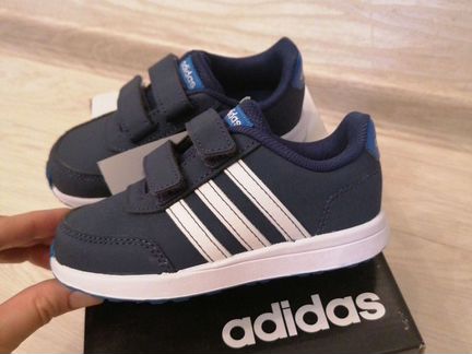 Кроссовки и сандалии Naturino Adidas