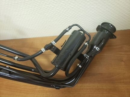 Горловина топливного бака Mitsubishi Montero 3