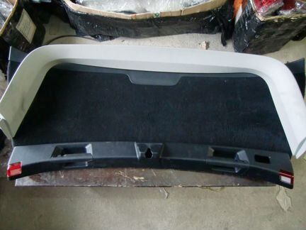 Обшивки двери багажника Mercedes W212 Avant