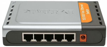Коммутатор D-Link DES-1005D