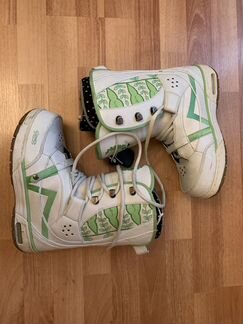 Ботинки Vans для сноуборда