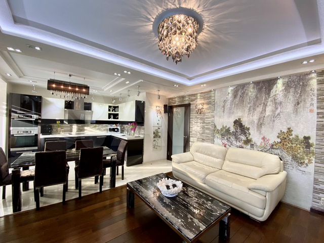 3-к. квартира, 109,7 м², 2/3 эт.