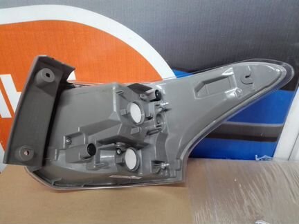 Mitsubishi Outlander 3 фонарь задний левый